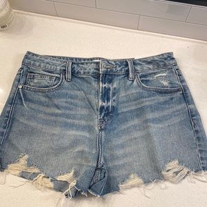 NWT CJLA distressed denim shorts